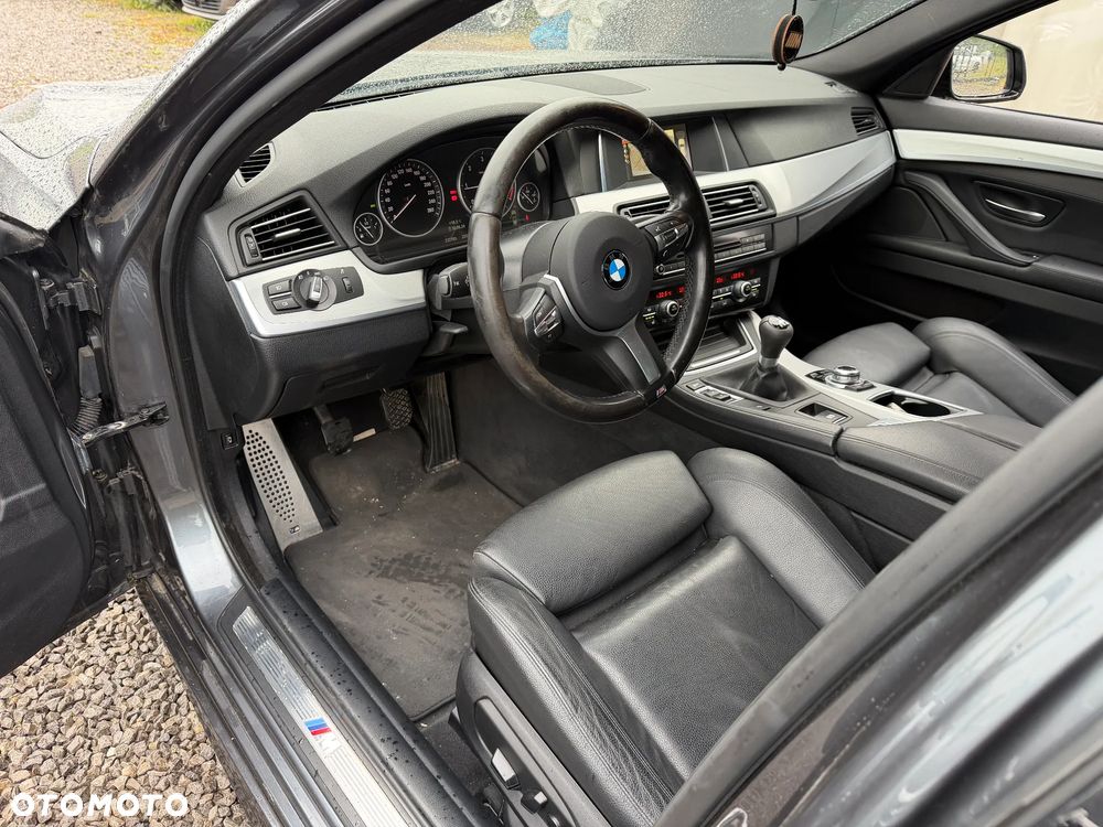 BMW Seria 5 - 35