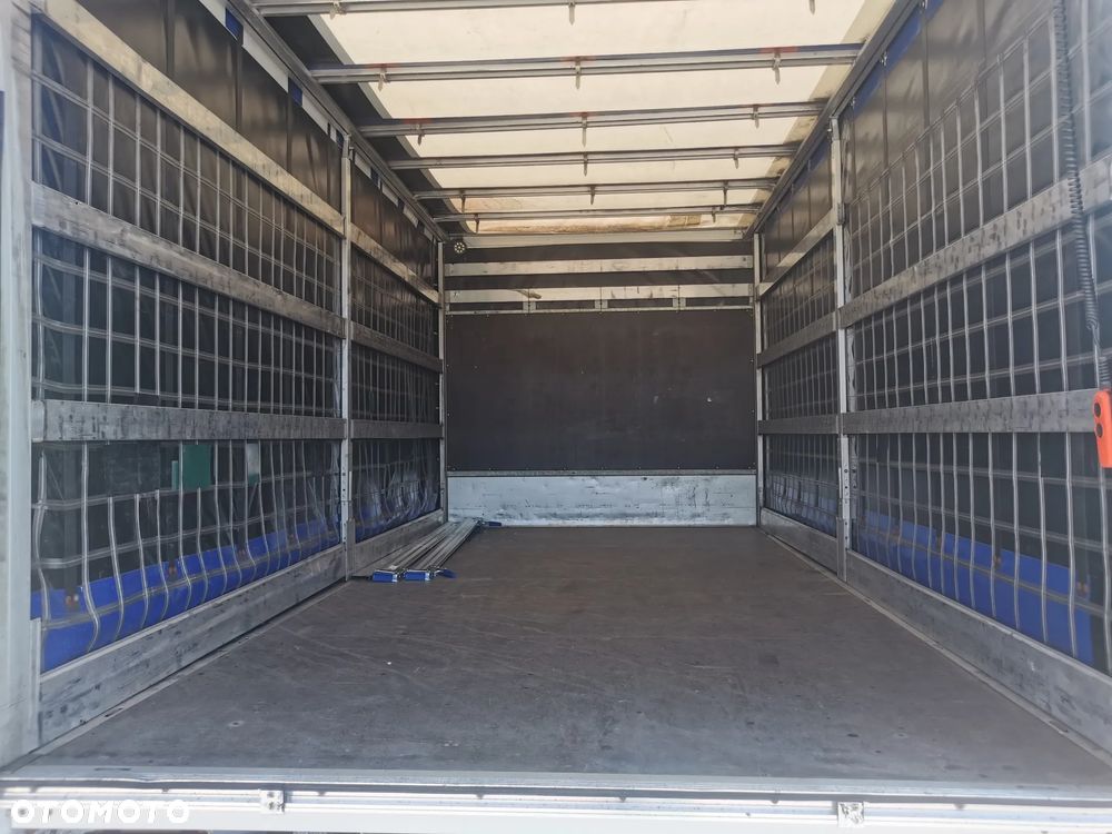 Iveco Daily 70C18 firana Winda 1.000kg Dhollandia wejkama 12pal - 11