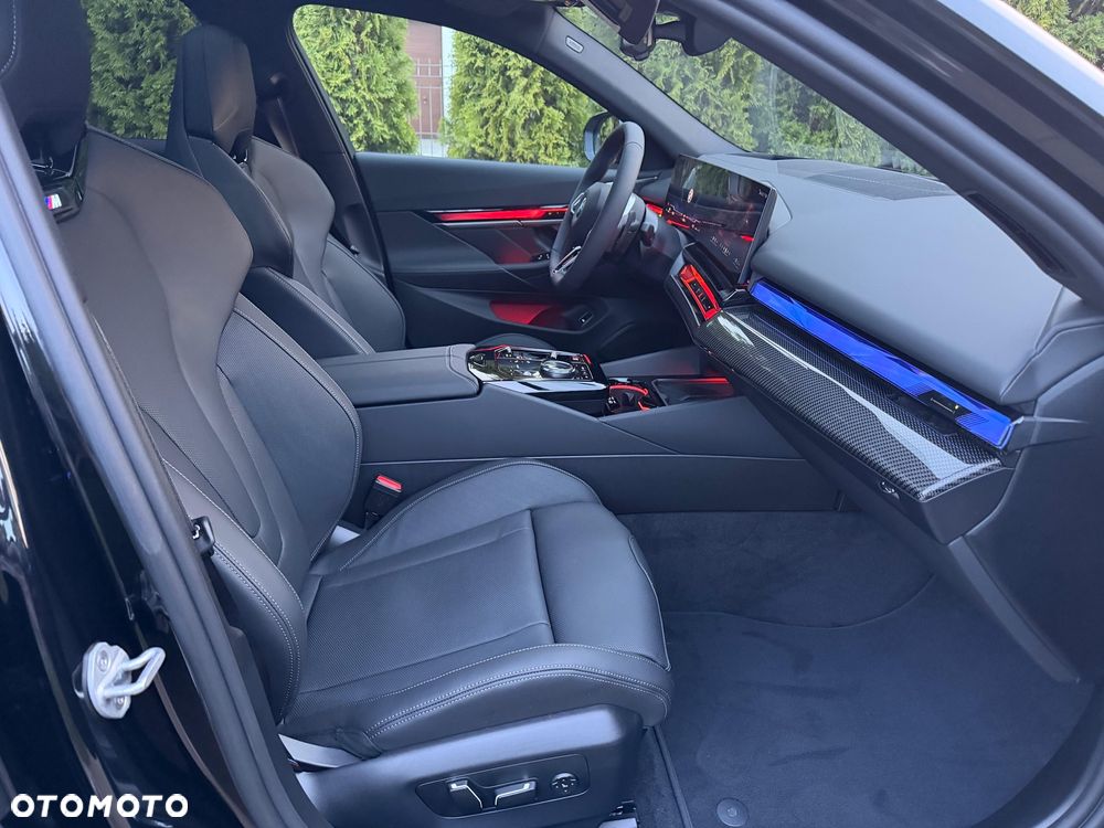 BMW Seria 5 - 36