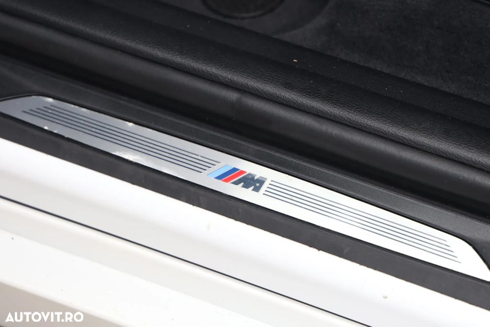 BMW X1 xDrive25e AT PHEV - 37