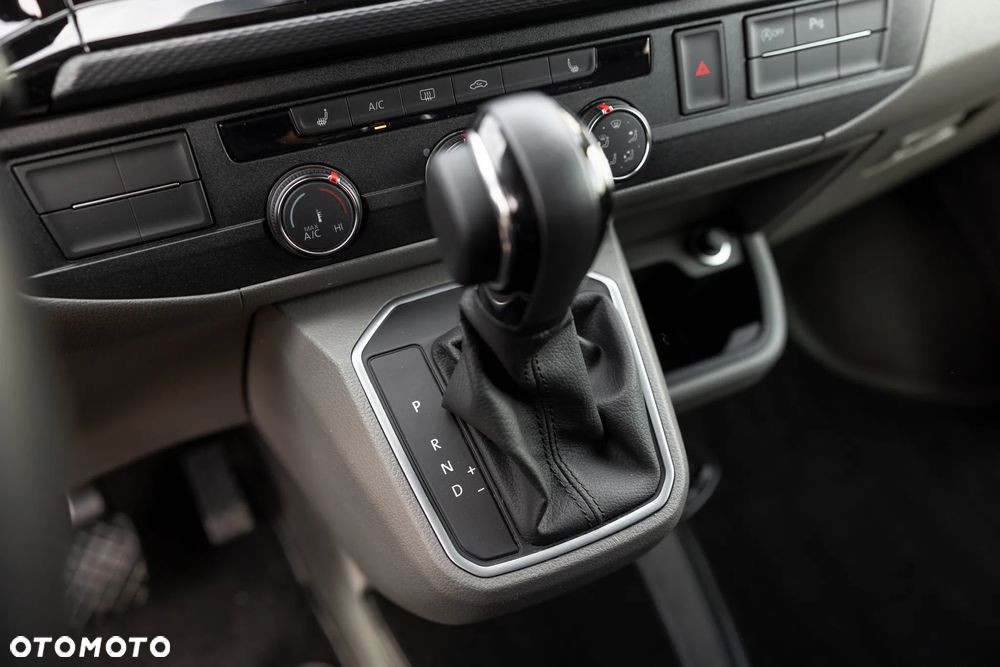 Volkswagen T6.1 BULLI SALTY BLUE SALTY PREMIUM / CALIFORNIA - 36