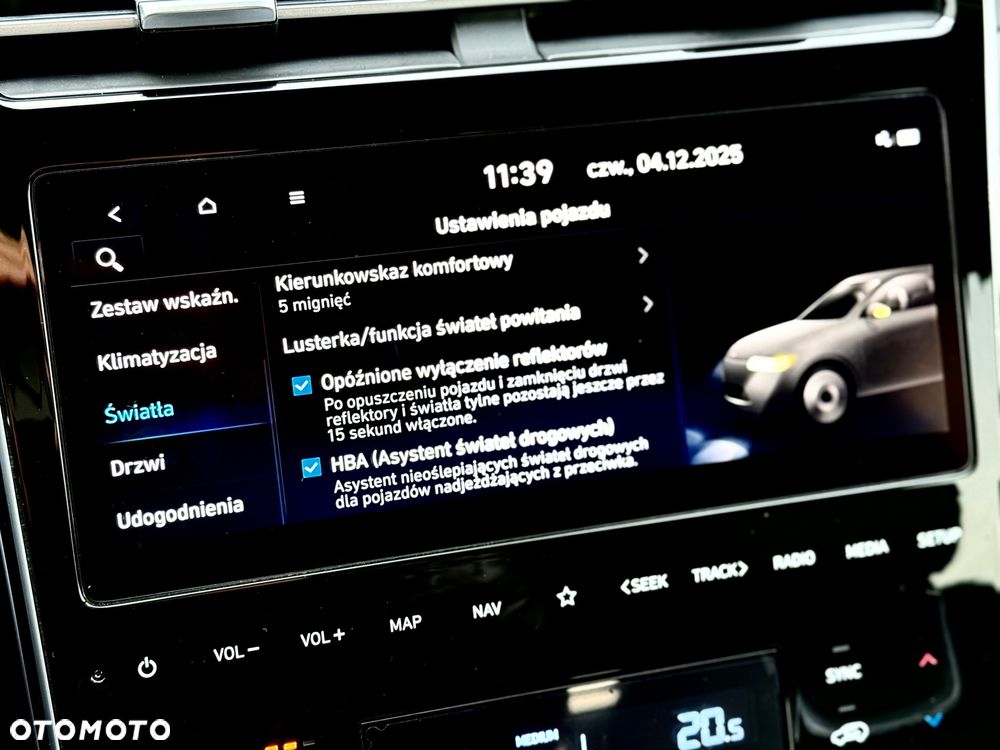 Hyundai Tucson 1.6 T-GDi HEV Executive 2WD - 37