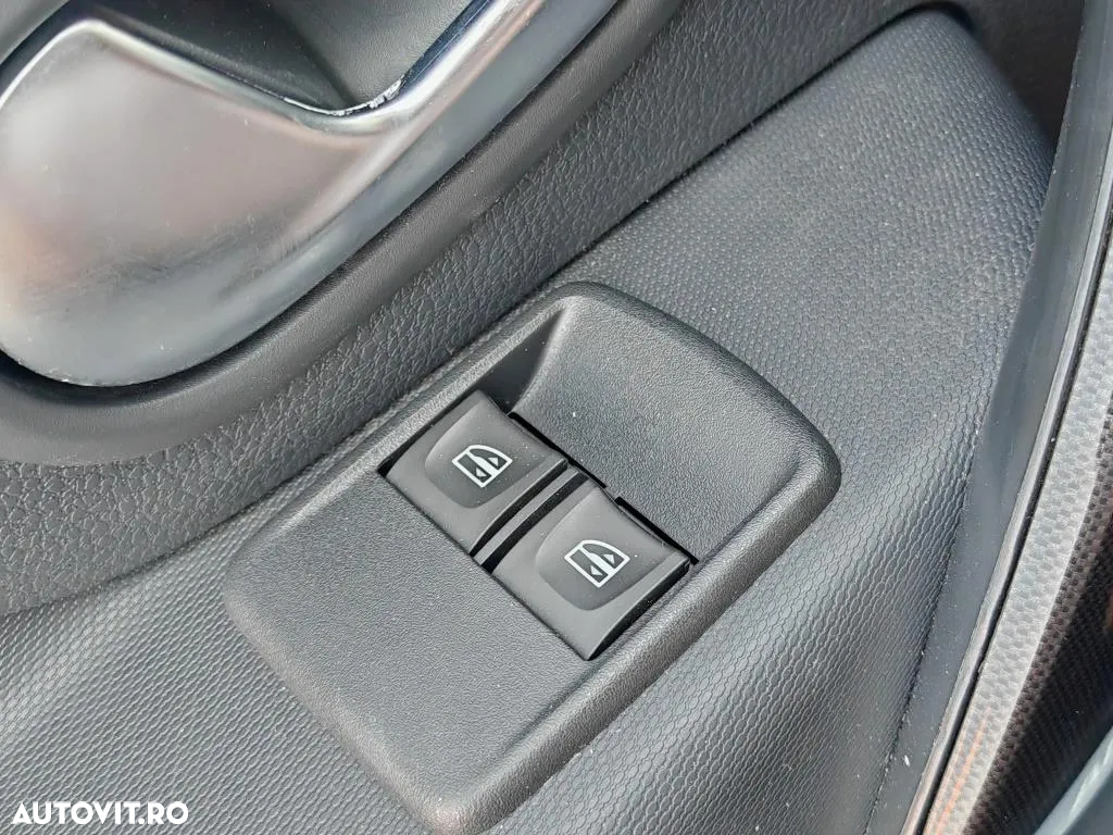 Dacia Sandero 0.9 TCe Ambiance - 20