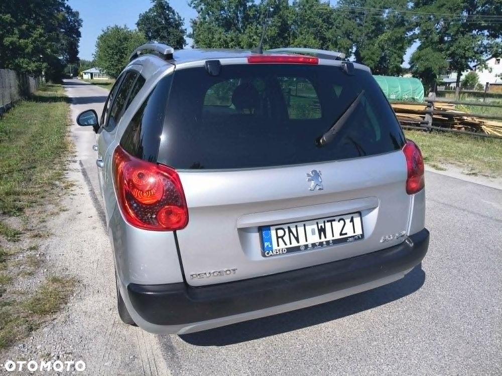 Peugeot 207 - 3