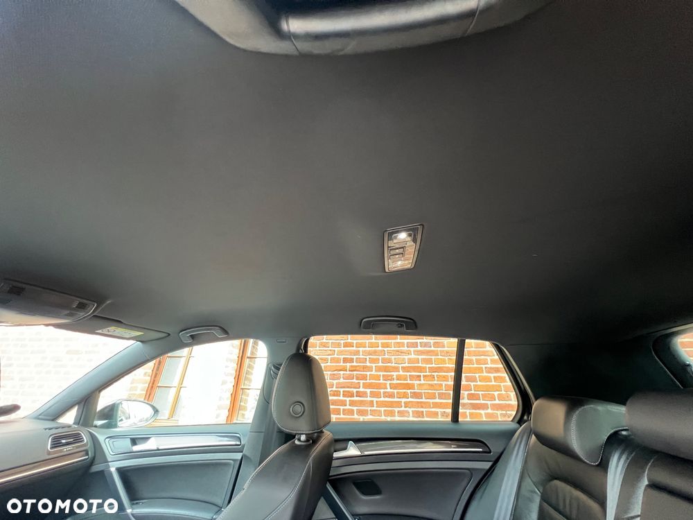Volkswagen Golf 1.4 GTE Plug-In-Hybrid DSG - 11