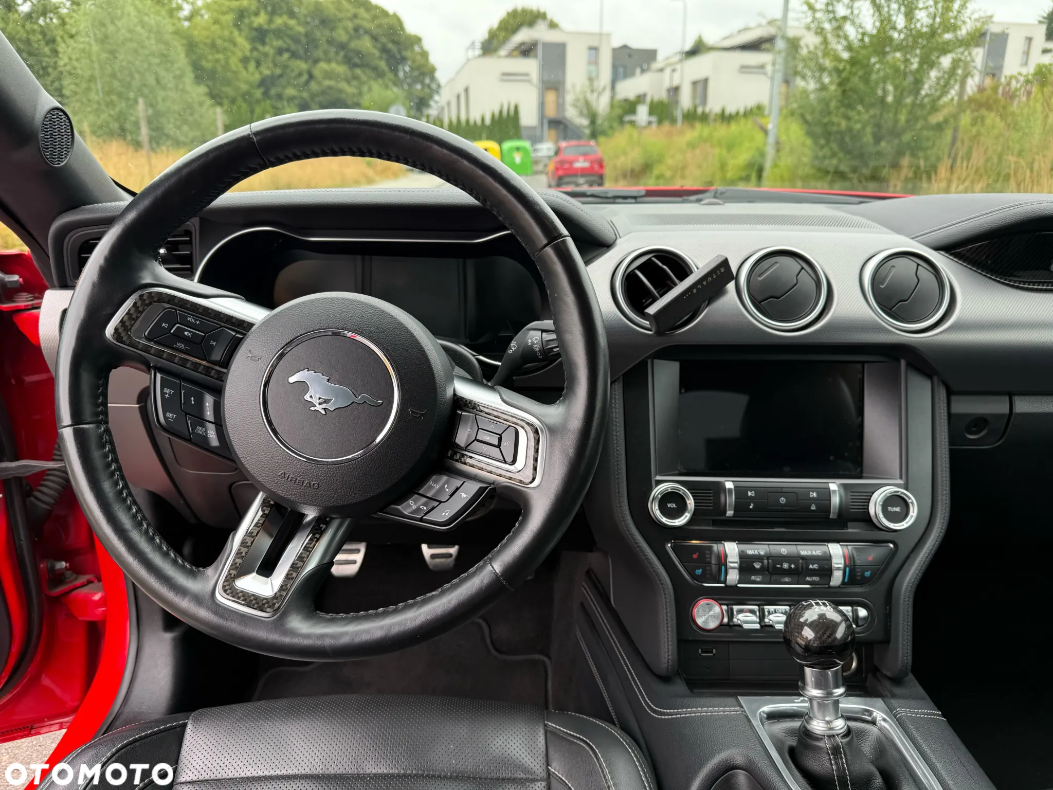 Ford Mustang 5.0 V8 GT - 9