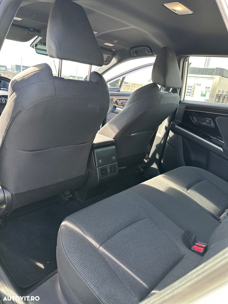 Toyota BZ4X 160 KW AWD (4x4) Dynamic - 12