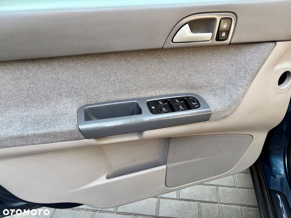 Volvo V50 - 14