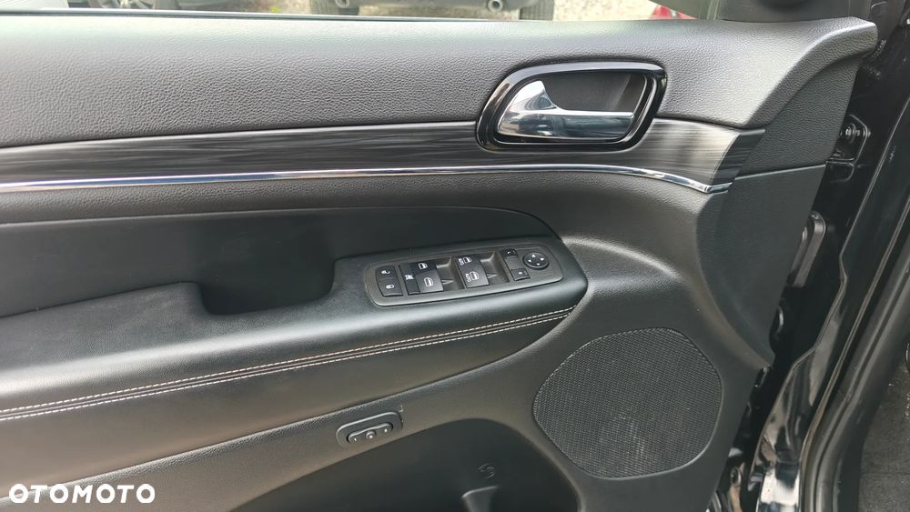 Jeep Grand Cherokee 3.6 V6 Overland - 19