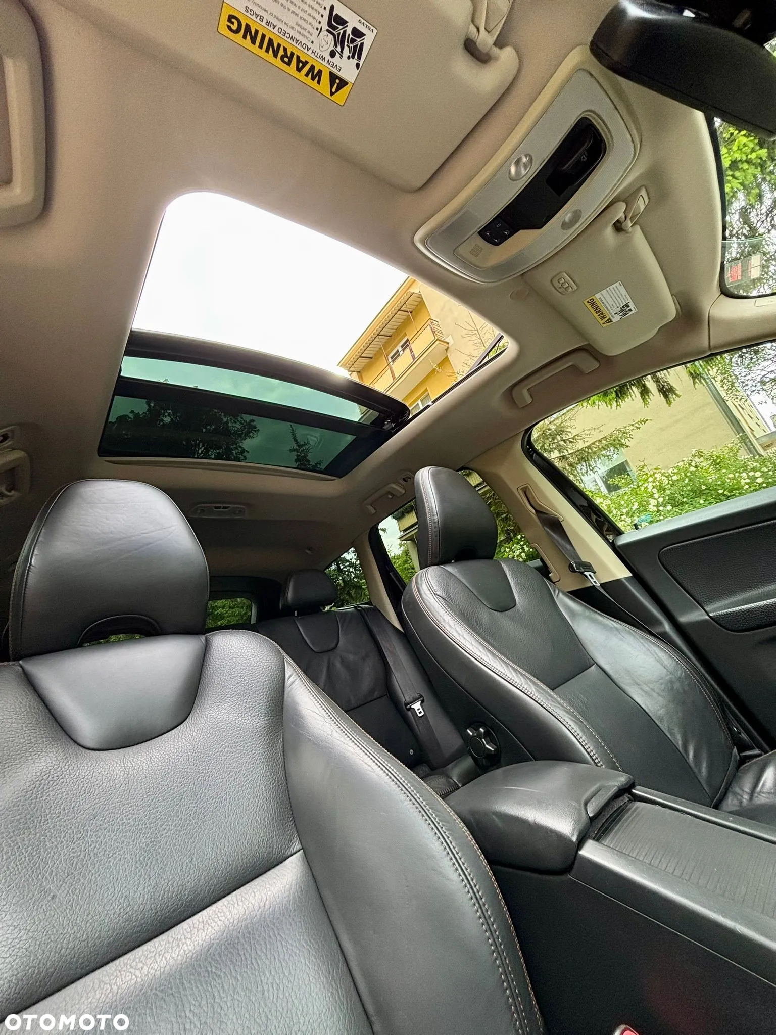 Volvo XC 60 T6 AWD Momentum - 12