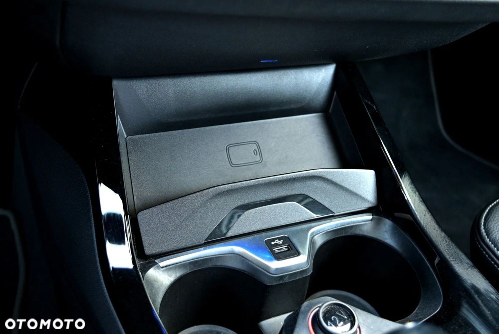 BMW Seria 1 118d Sport Line - 30