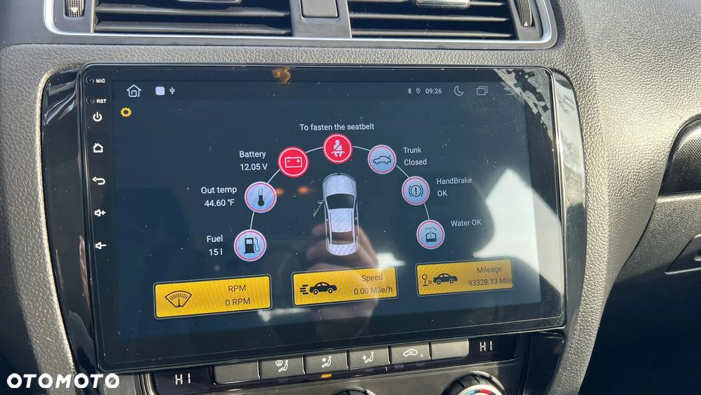 Volkswagen Jetta 1.4 TSI Comfortline - 13