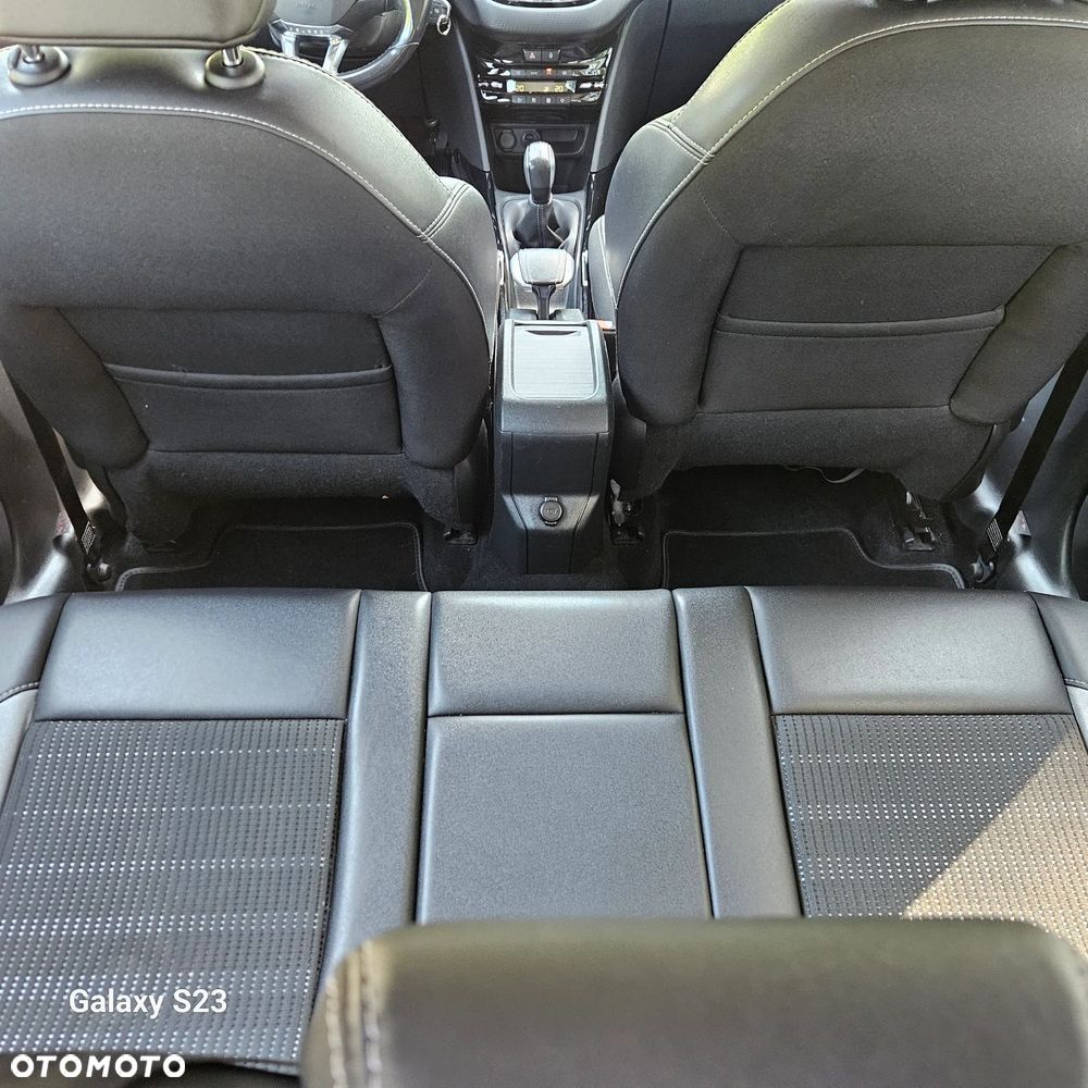 Peugeot 2008 PureTech 110 Stop&Start Urban Move - 27
