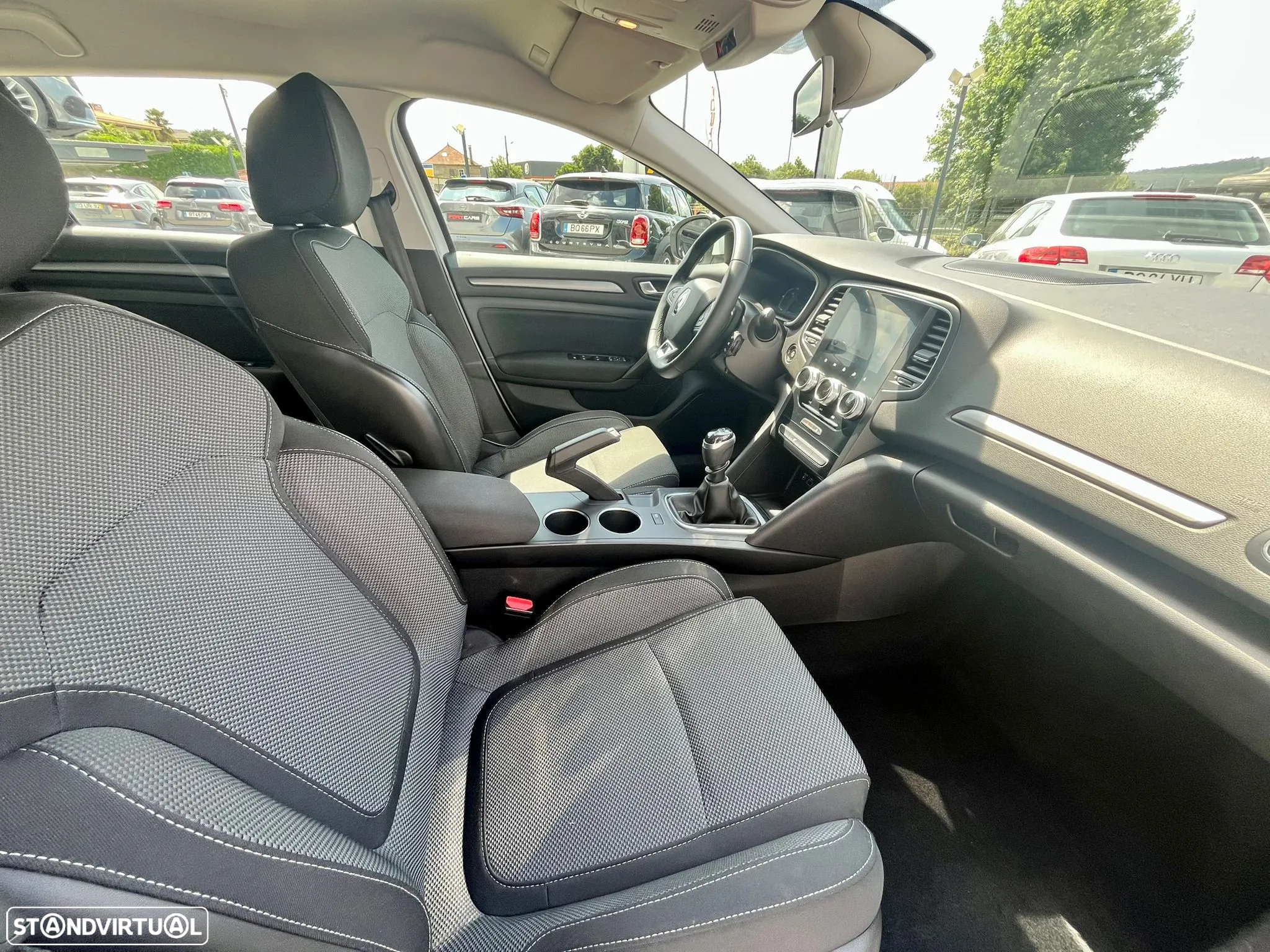 Renault Mégane Sport Tourer 1.5 Blue dCi Limited - 11