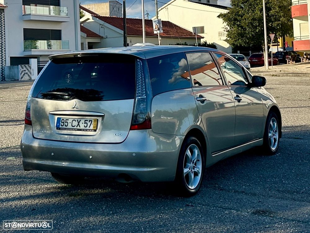 Mitsubishi Grandis 2.0 DI-D Insport - 3