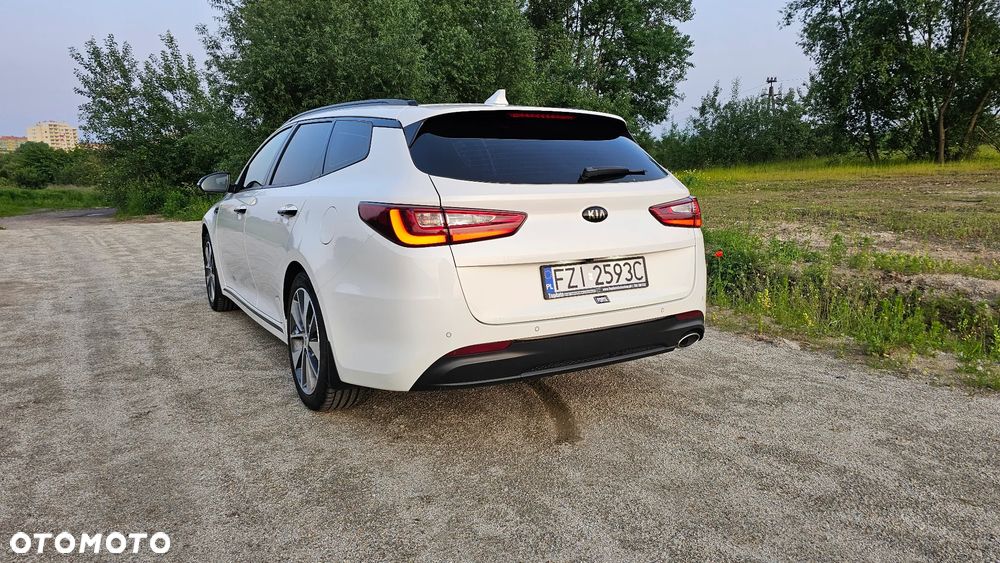 Kia Optima 1.7 CRDI XL DCT - 6