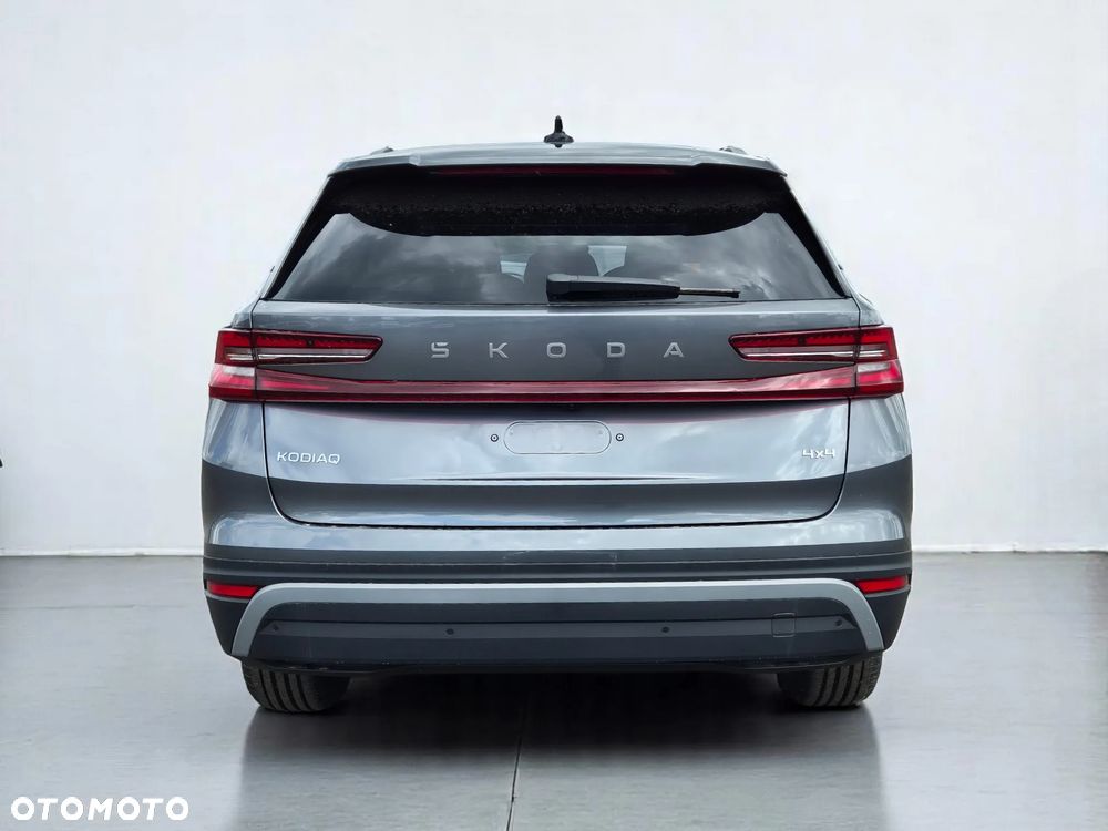 Skoda Kodiaq 2.0 TSI 4x4 Selection DSG - 6