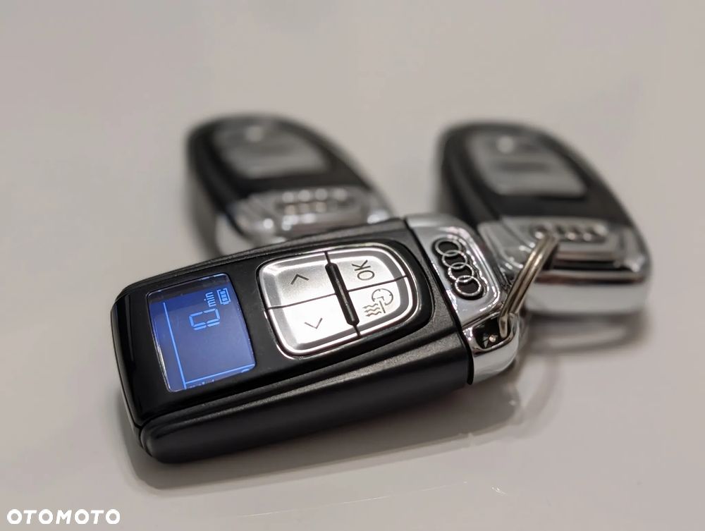 Audi A8 4.2 TDI DPF quattro tiptronic - 29