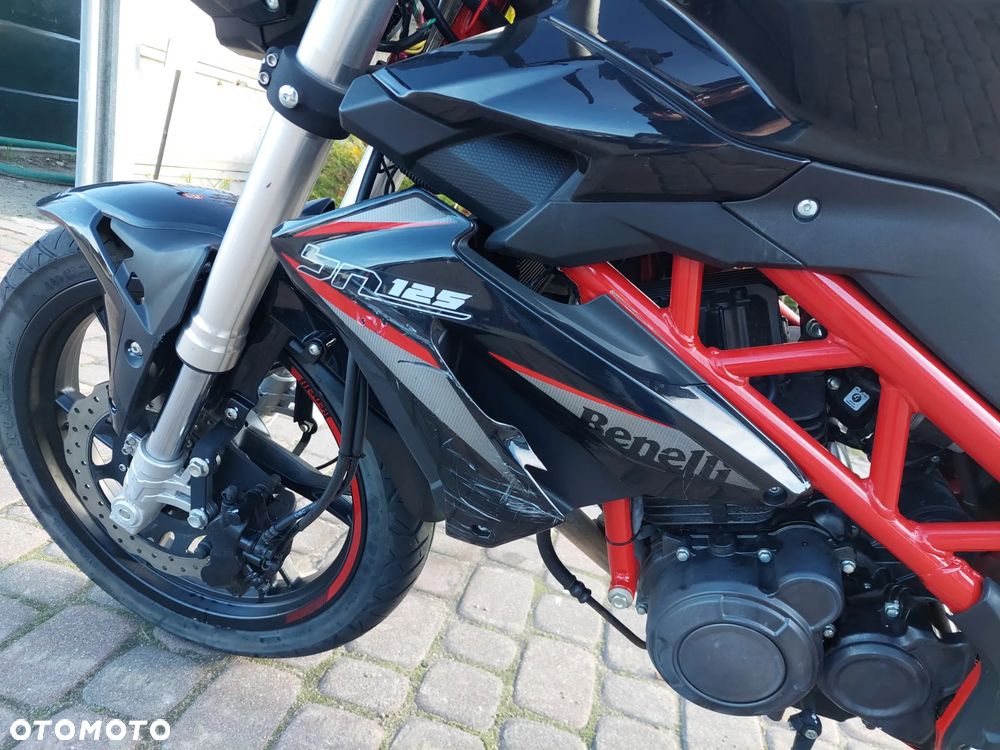 Benelli BN 125 - 16