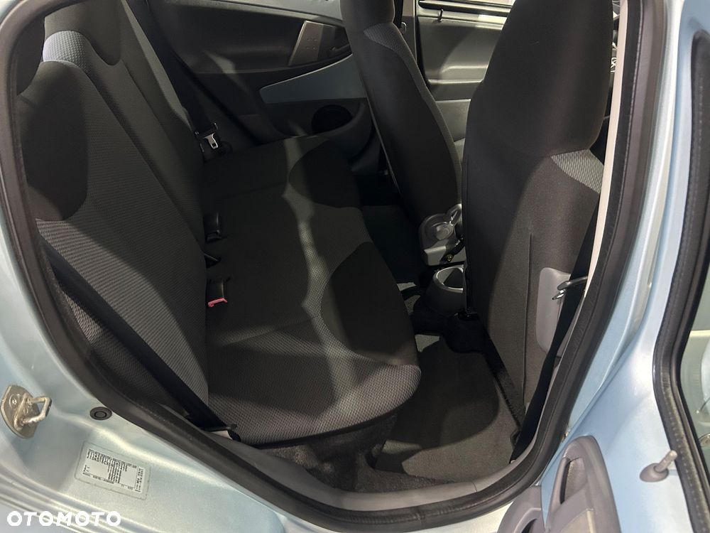 Toyota Aygo City - 23