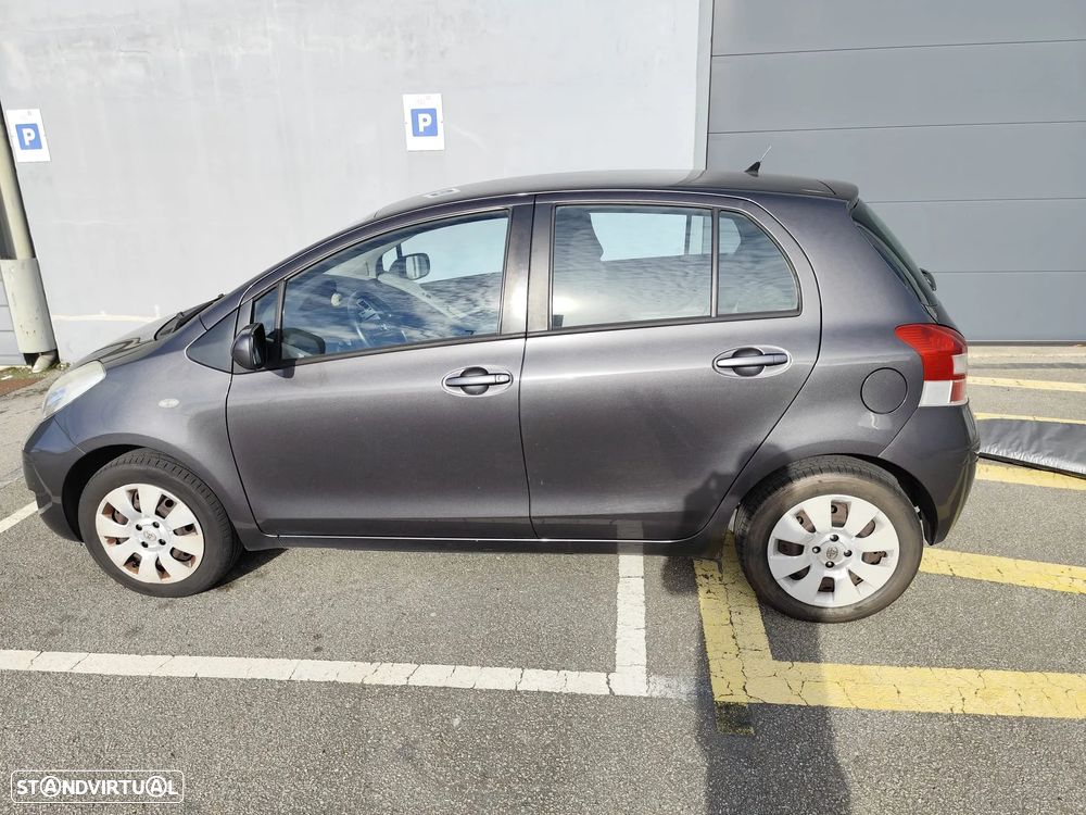 Toyota Yaris 1.0 VVT-i AC - 2