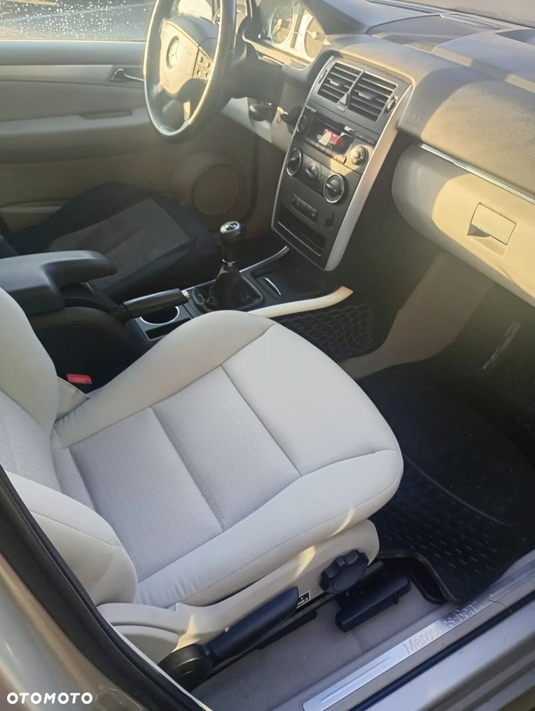 Mercedes-Benz Klasa B - 11