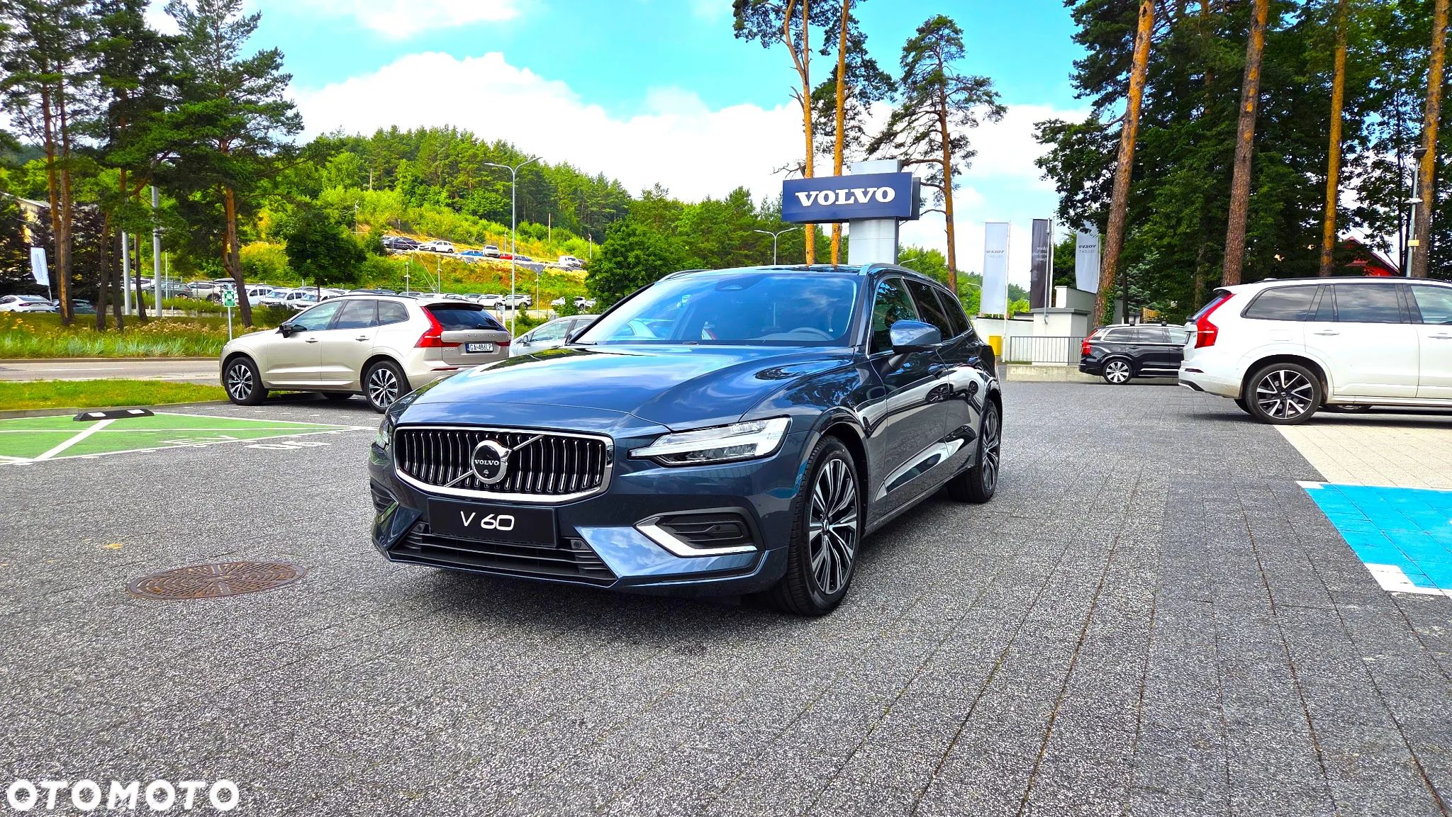 Volvo V60 B4 B Plus Bright - 1