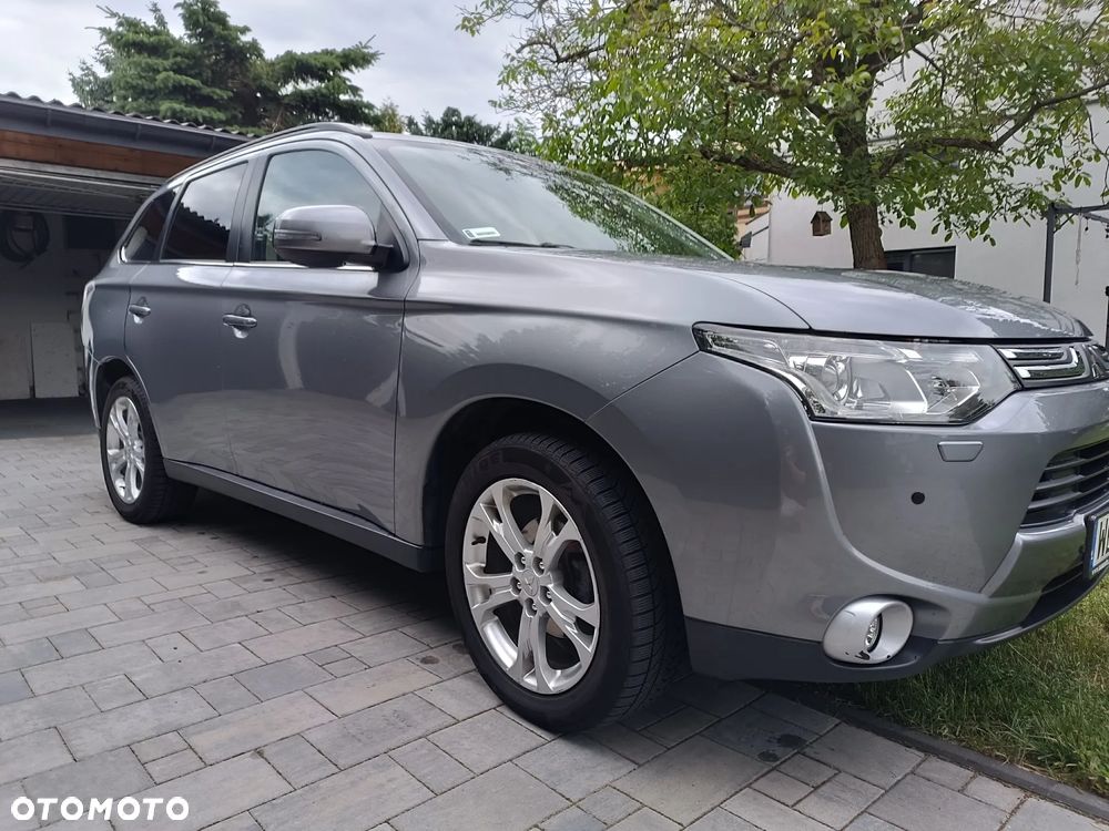 Mitsubishi Outlander 2.2 DID Intense + - 2