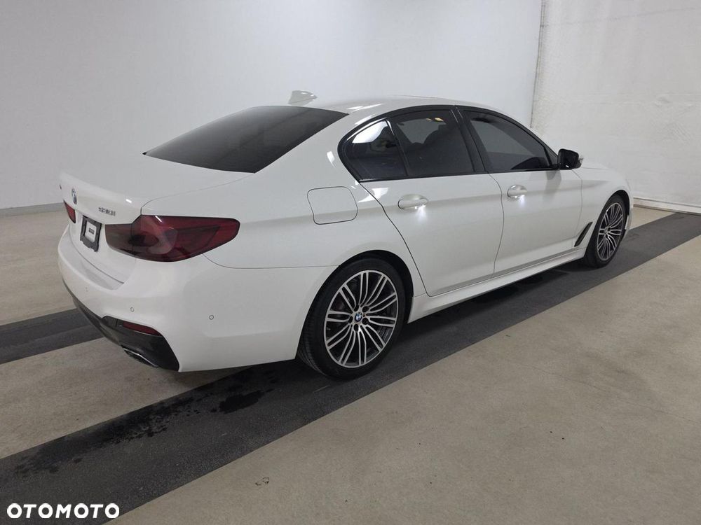 BMW Seria 5 530i xDrive M Sport sport - 6
