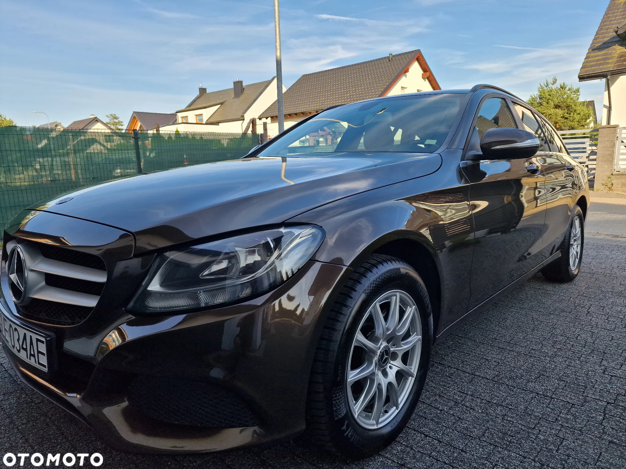 Mercedes-Benz Klasa C 200 (BlueTEC) d T 7G-TRONIC Exclusive - 4