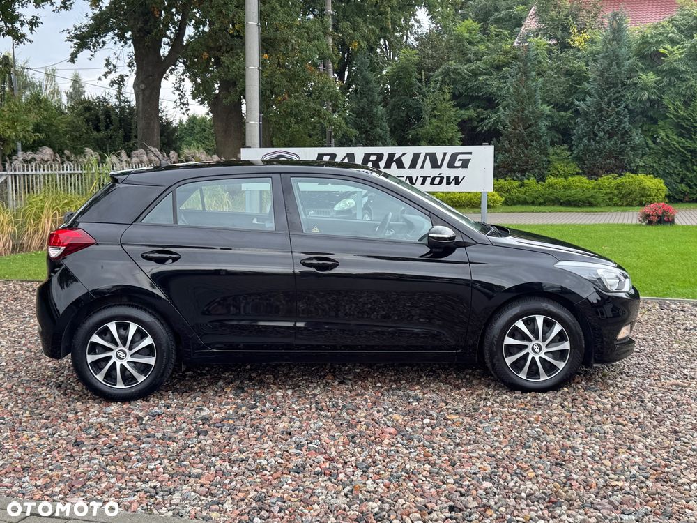 Hyundai i20 - 8