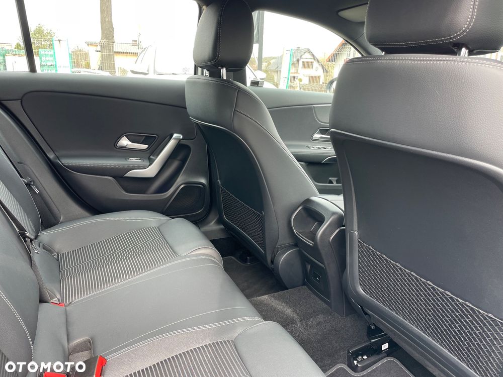 Mercedes-Benz Klasa A 200 Progressive 7G-DCT - 22