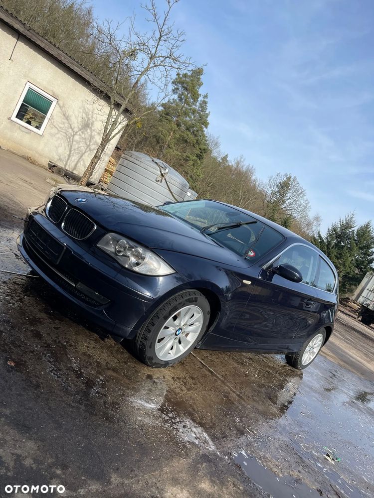 BMW Seria 1 118i - 1