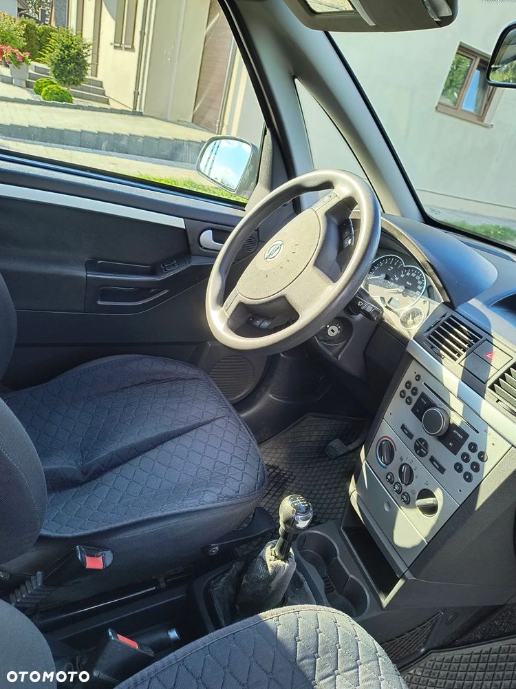 Opel Meriva - 9