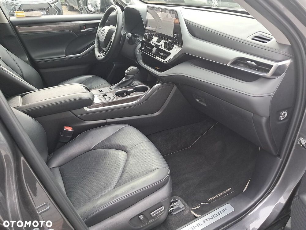 Toyota Highlander 2.5 Hybrid Executive - 15
