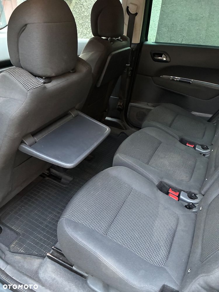 Peugeot 5008 - 7