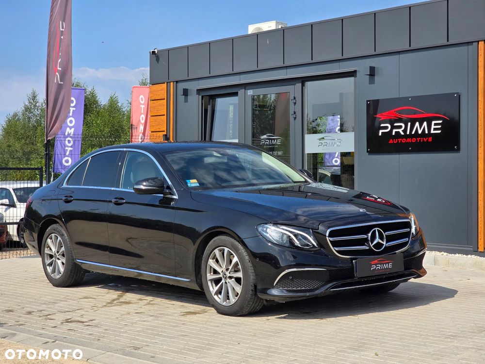 Mercedes-Benz Klasa E 220 d 4-Matic Business Edition 9G-TRONIC - 6