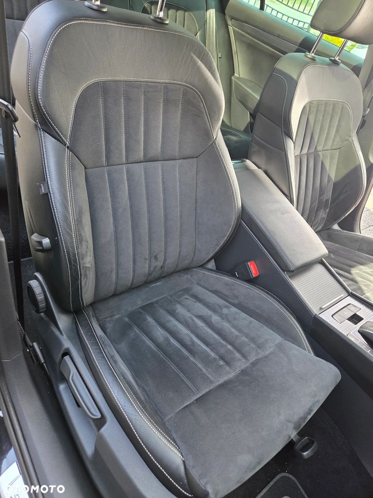 Skoda Superb 2.0 TDI 4x4 DSG Style - 8