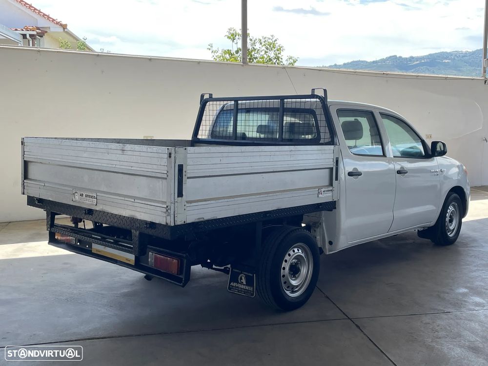 Toyota HILUX 2.4 D 2WD CD - 5