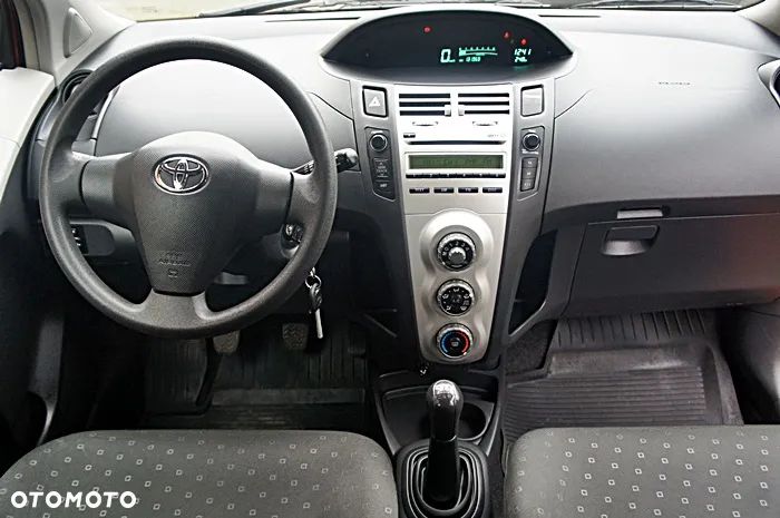Toyota Yaris 1.0 Luna A/C - 20