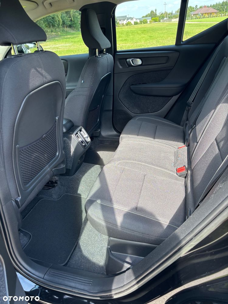 Volvo XC 40 T3 Momentum Pro - 8