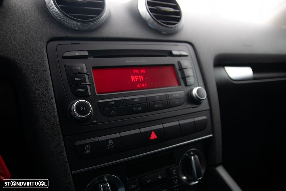 Audi A3 Sportback 1.6 TDI Attraction - 26