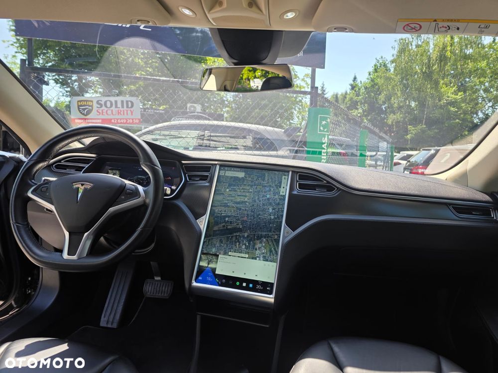 Tesla Model S 85 - 15