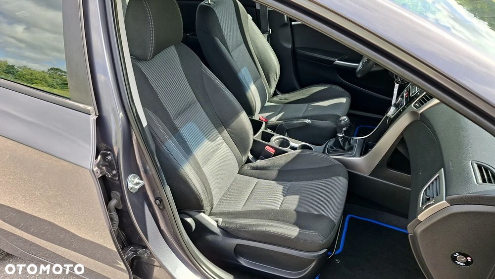 Hyundai i30 1.4 Trend - 26