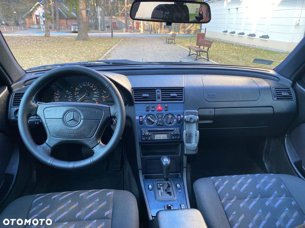 Mercedes-Benz Klasa C - 19