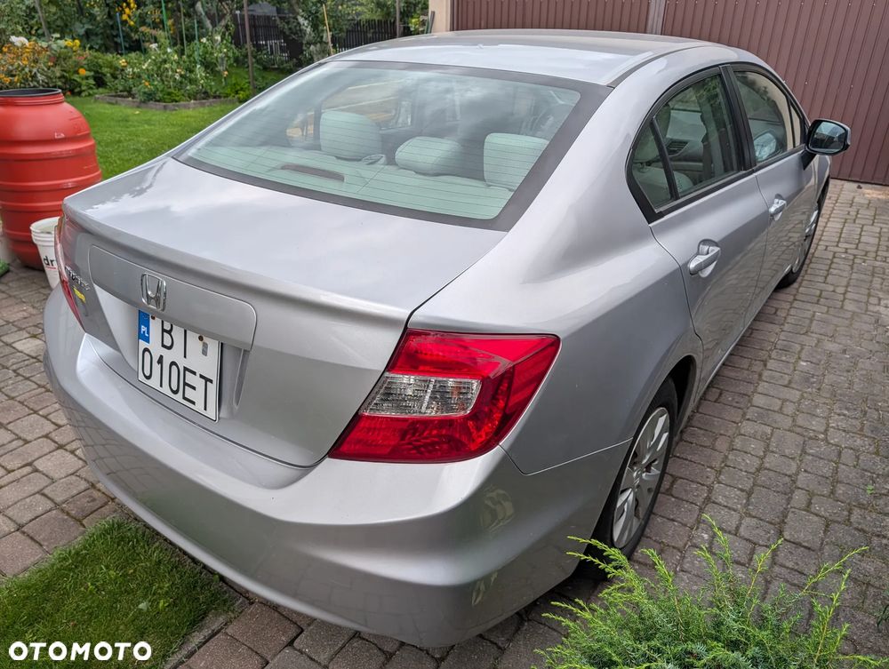 Honda Civic 1.8 Comfort - 8