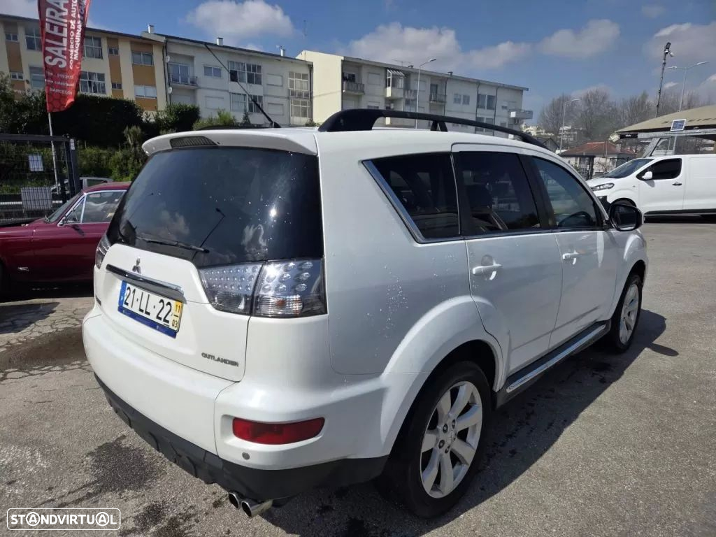 Mitsubishi Outlander 2.2 DI-D Instyle - 4