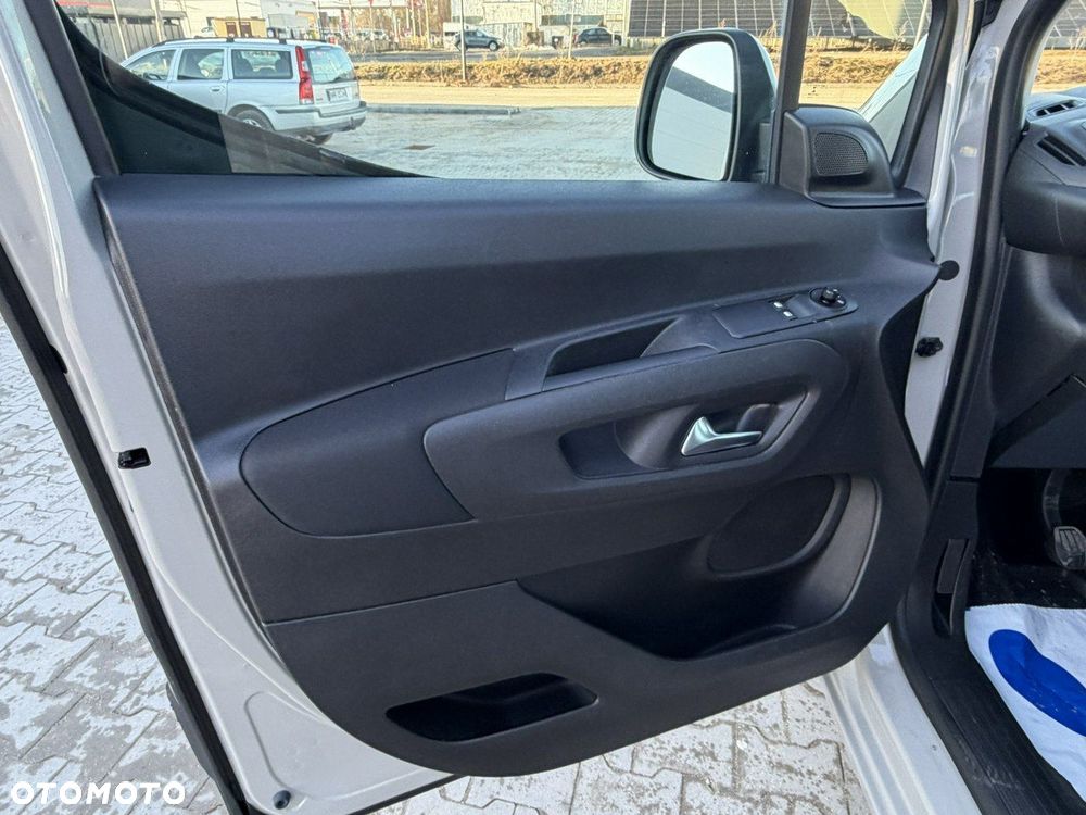 Opel Combo 1.5 CDTI Edition Plus S&S - 13