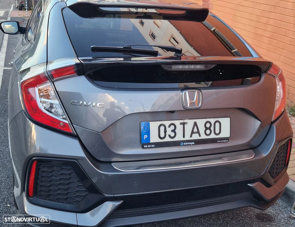 Honda Civic 1.5 i-VTEC Prestige CVT - 3