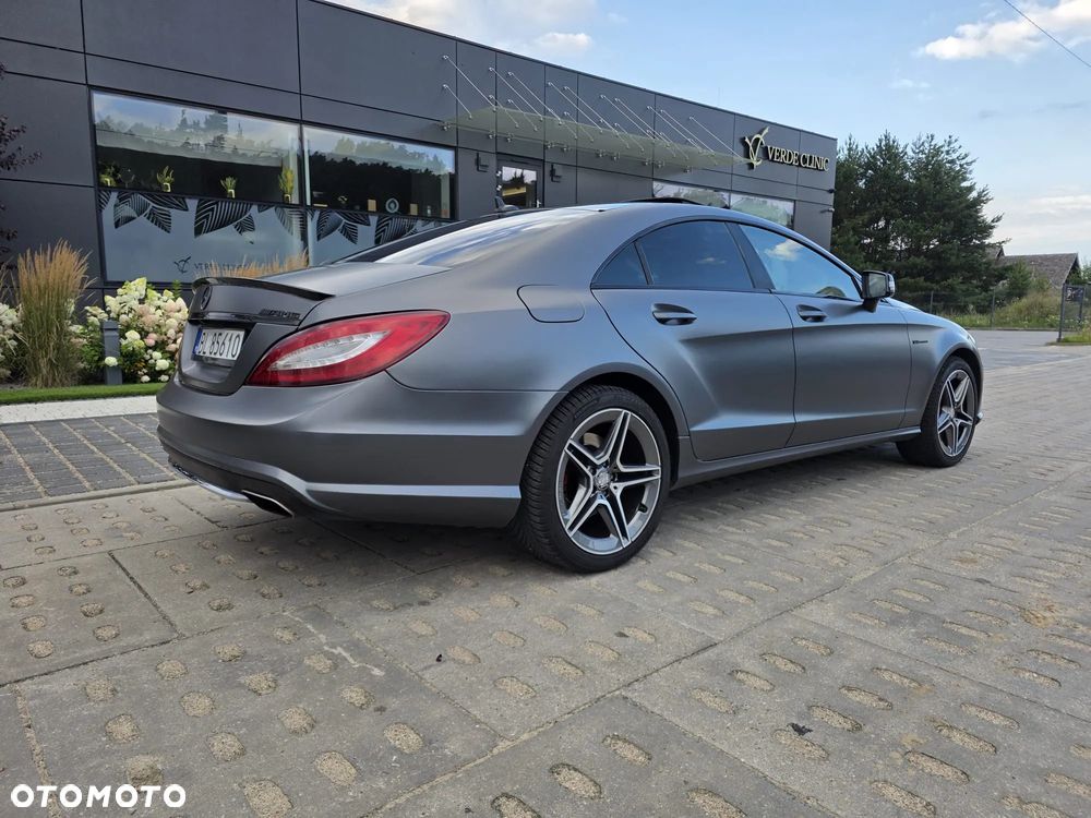 Mercedes-Benz CLS 500 4-Matic BlueEff - 6